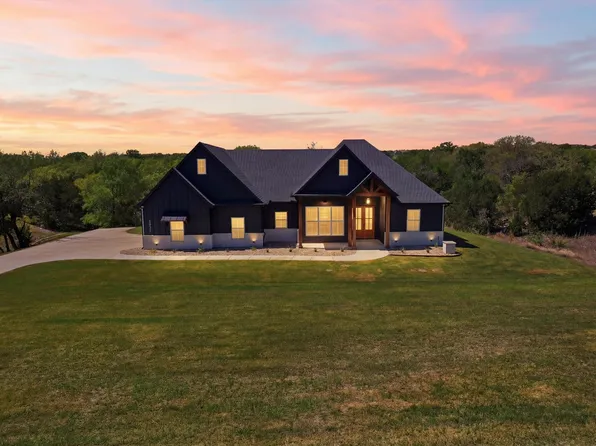 2032 Little Valley Ct, Weatherford, TX 76087