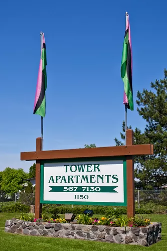 TowerApartments_Hermiston_OR_PropertySign - Tower