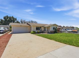183 E County Line Rd, Calimesa, CA 92320