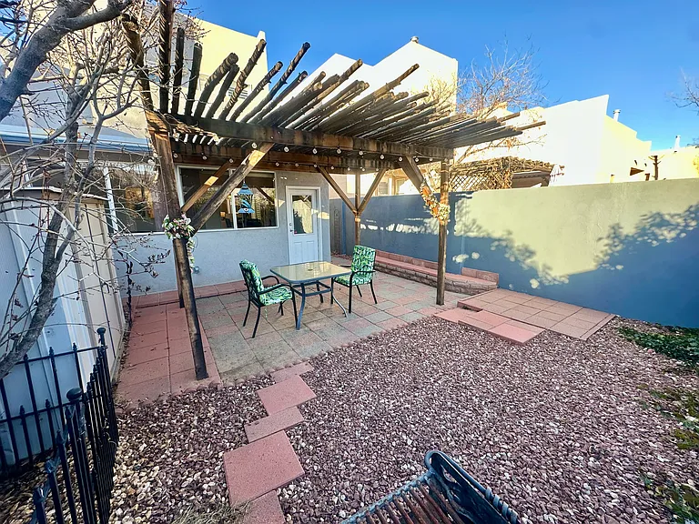 10404 Gutierrez Rd NE — Photo 20