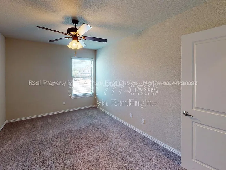 2711 W Shasta Rd — Photo 7