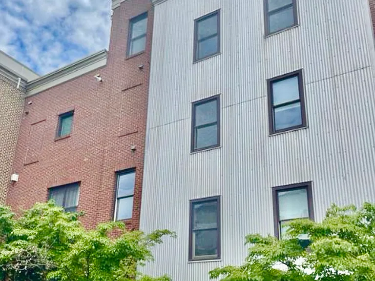 5610 Baltimore Ave — Photo 2