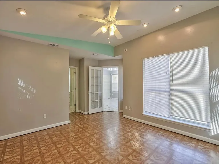 2093 Greenwood Dr — Photo 20