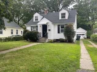 74 Huron St, Springfield, MA 01104