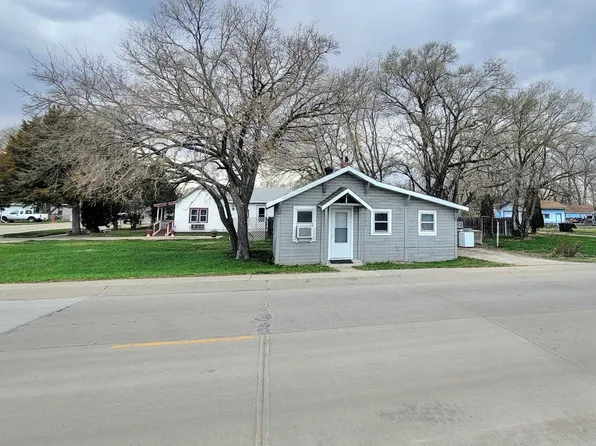 1121 E 10th, North Platte, NE 69101