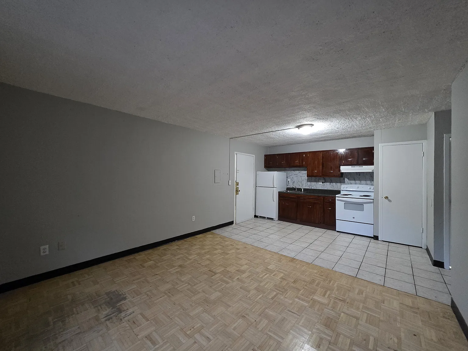 1 bed, $1,400 — Photo 3
