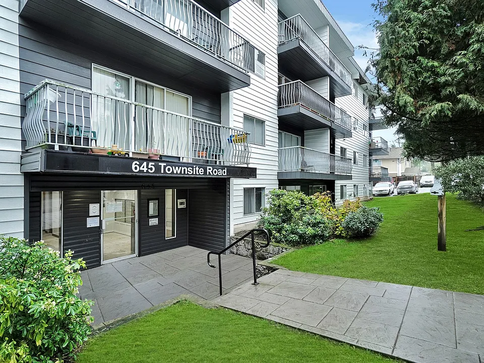 645 Townsite Rd #310