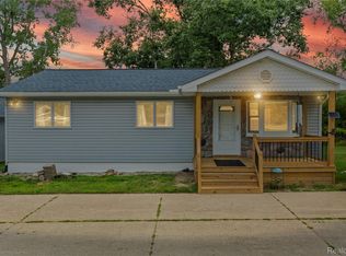 9769 Andersonville Rd, Clarkston, MI 48346