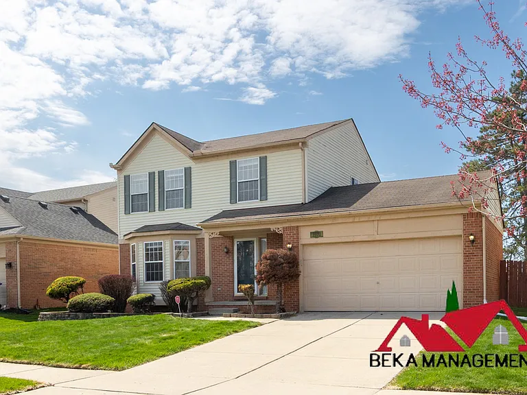 1100 Wildwood Ln — Photo 15
