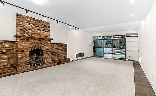 1st image of 222 E 32nd St APT 1
