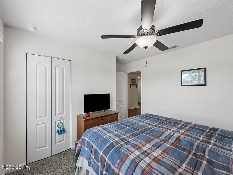 2100 Denton Trce — Photo 18