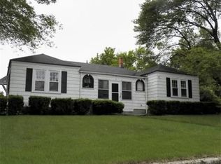 3 Quinn St, North Attleboro, MA 02760