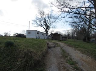 117 Cherry St, Baxter, TN 38544