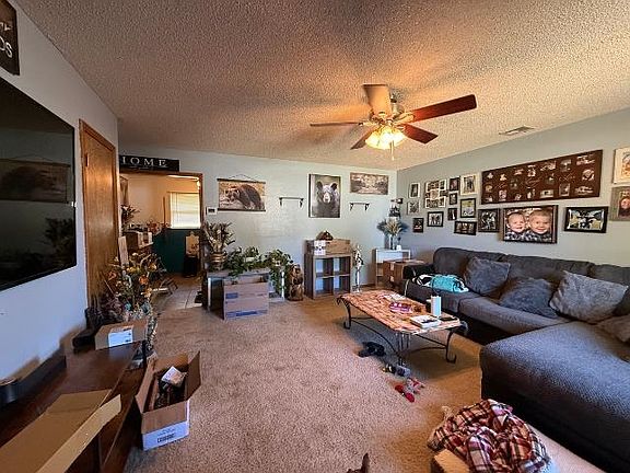 4th image of 413 N 5th St
