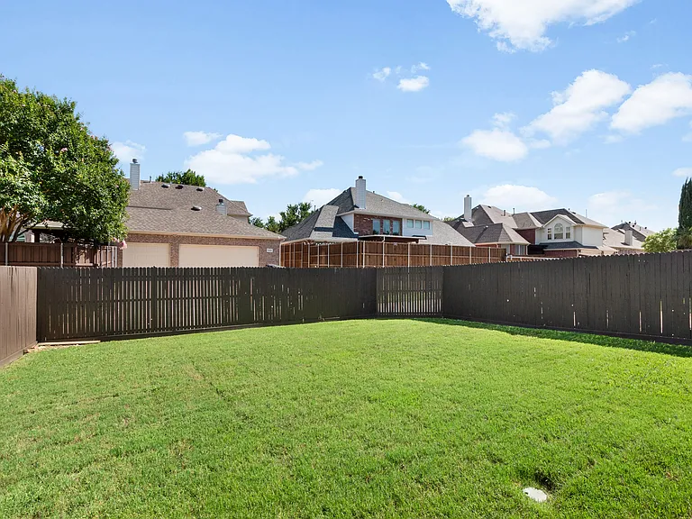 14895 Farmcote Dr — Photo 40