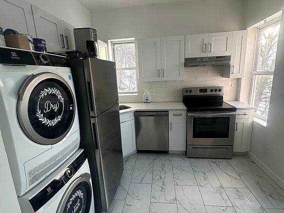 2nd image of 783 Warburton Ave #3