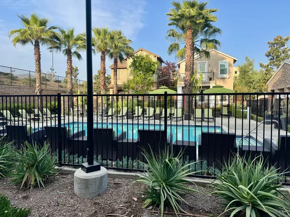 4968 Arrow Hwy Unit C, Montclair, CA 91763