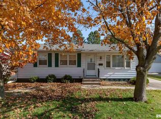 2117 N Gayman Ave, Davenport, IA 52804