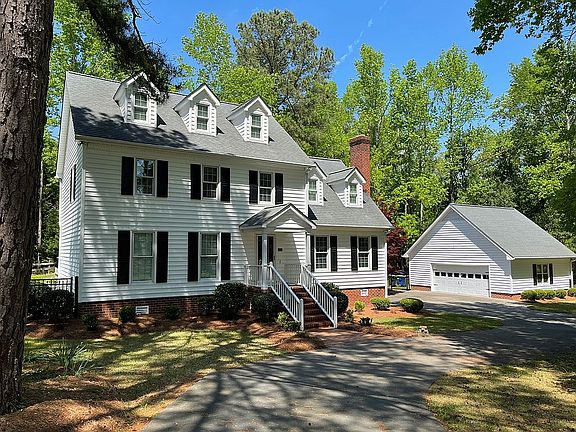 2nd image of 3307 Countrywood Ln