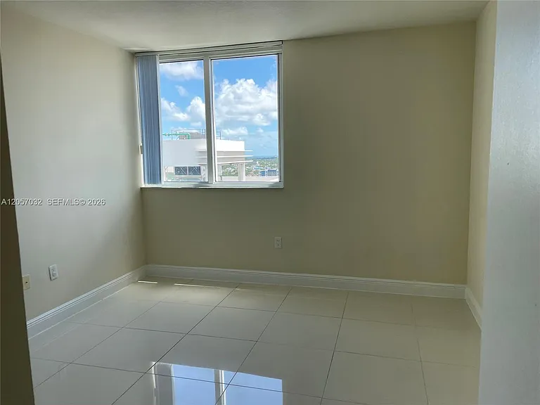 1861 NW South River Dr #2310 — Photo 19