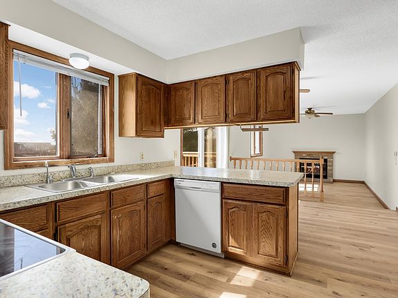 5th image of 14110 Dearborn Path