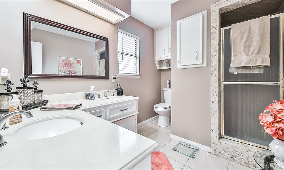 1st image of 3015 Ashford Bend Dr