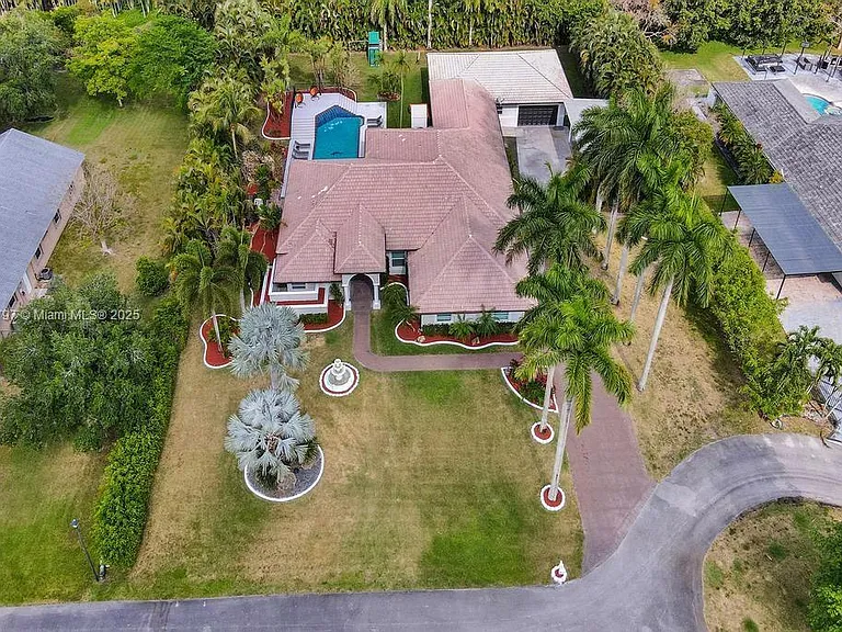 3152 SW 147th Ave — Photo 69