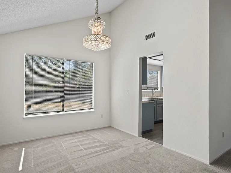 321 Brookshire Ct — Photo 25