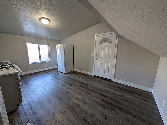 5th image of 1359 S Major St APT B