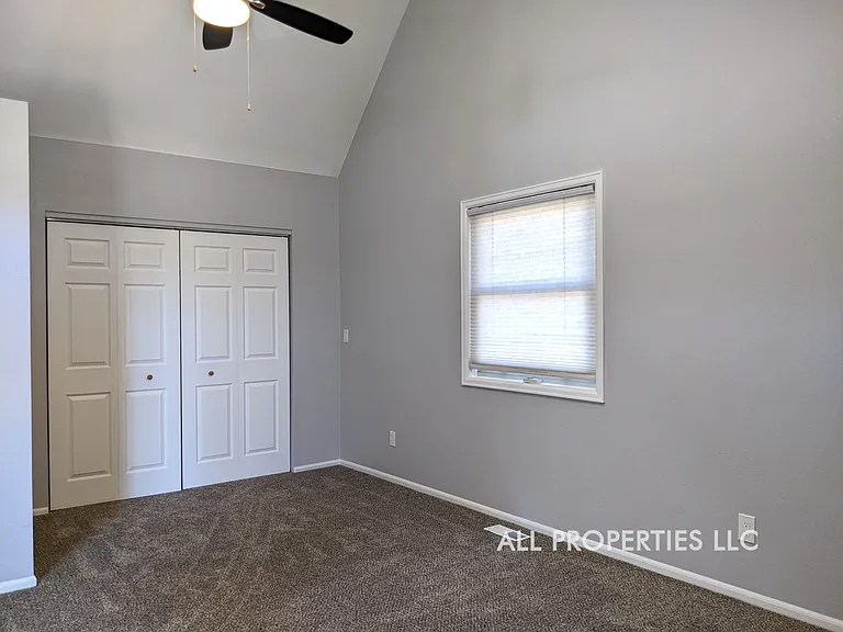 123 E Bayaud Ave — Photo 37