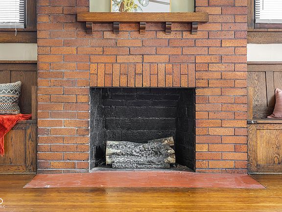 5th image of 1010 16th St