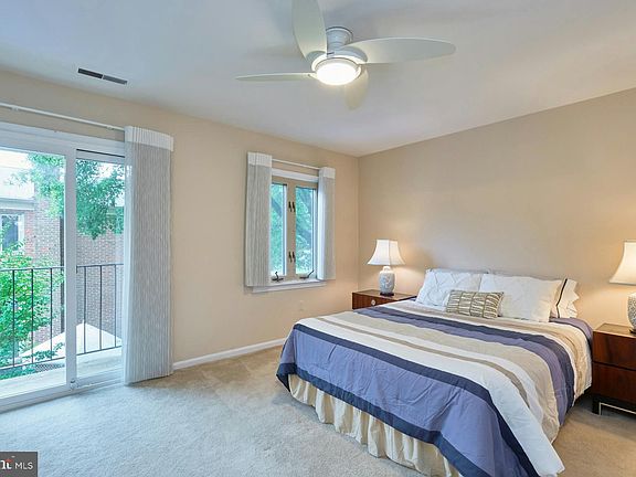 3rd image of 5342 Echols Ave