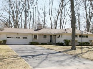 3164 Leeds Rd, Columbus, OH 43221