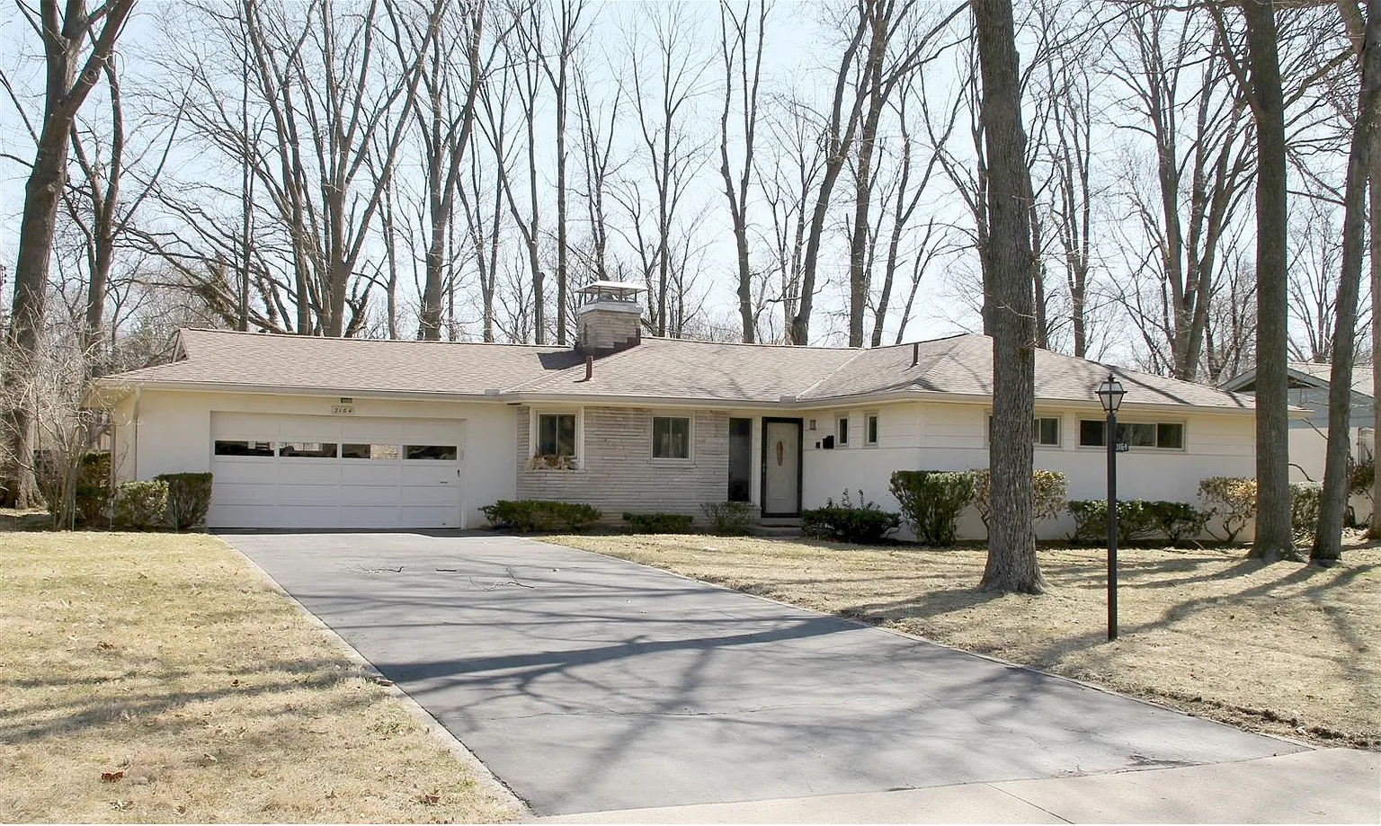 3164 Leeds Rd photo 1