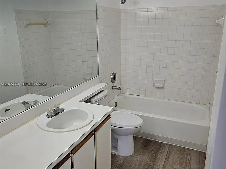 18306 NW 68th Ave #H — Photo 9