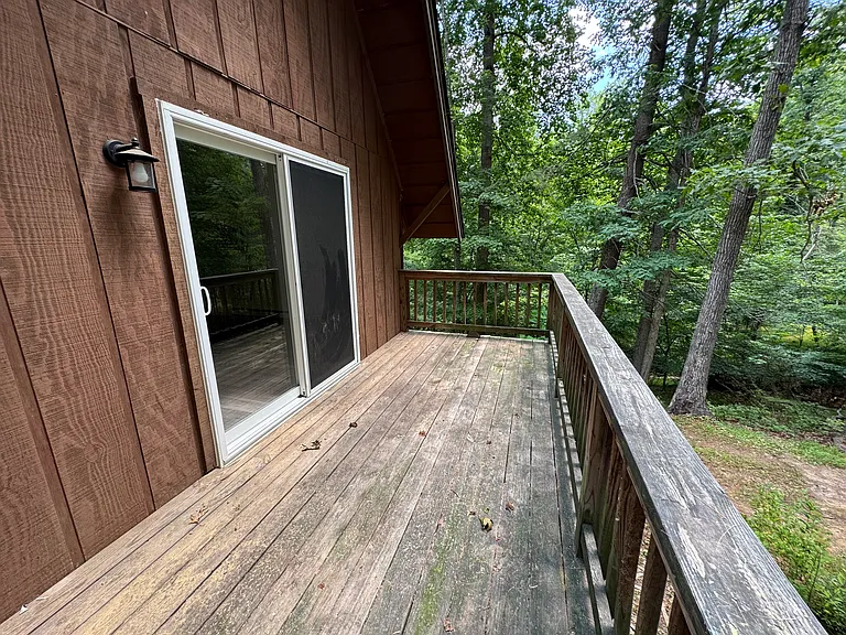 Primary bedroom deck