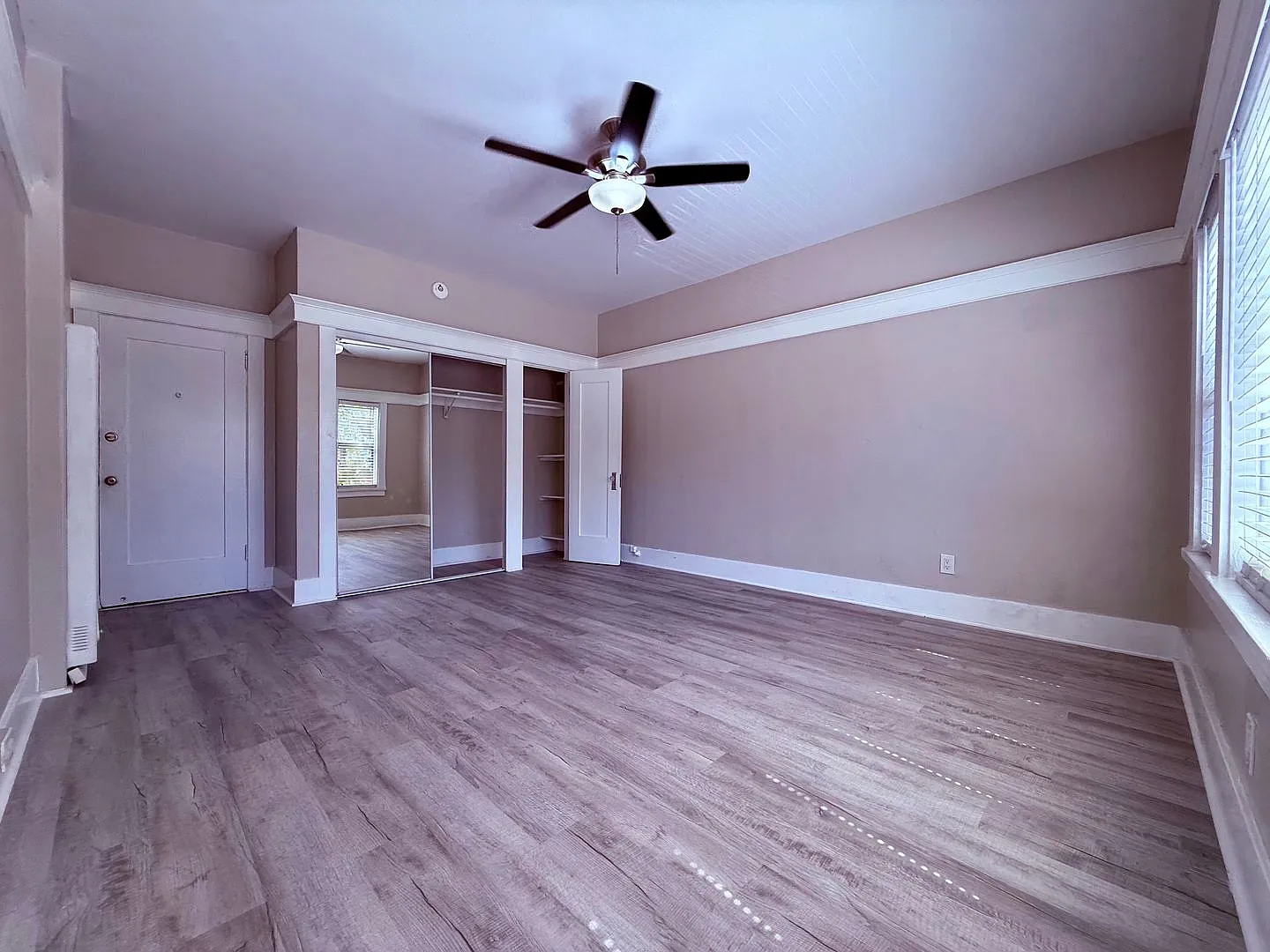 406 Linden Avenue — Photo 3