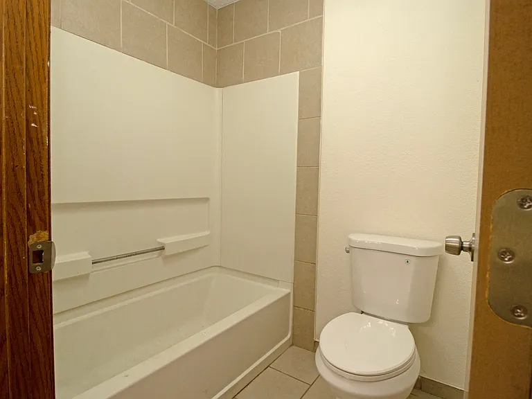 1526 9th Ave S #101 — Photo 17