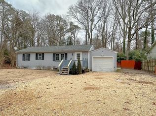 15 Hawthorn Rd, Millville, NJ 08332