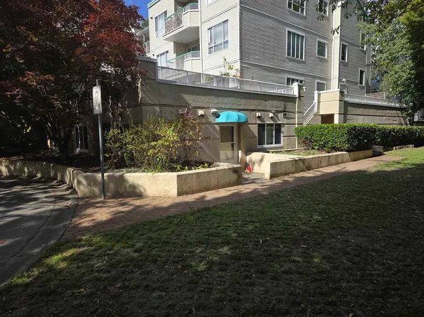 8655 Jones Rd #100, Richmond, BC V6Y 3V7