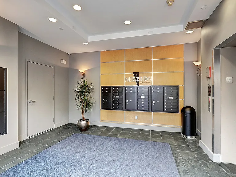 925 110th Ave NE #208 — Photo 13