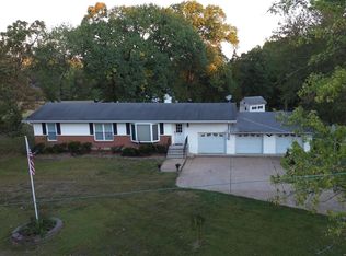 3445 Armbruster Rd, De Soto, MO 63020