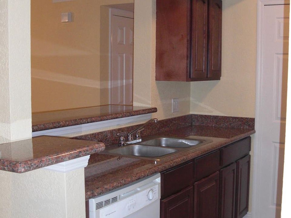 1st image of 2875 Winkler Ave APT 501