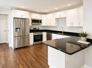 17 Ford St #1, Haverhill, MA 01832