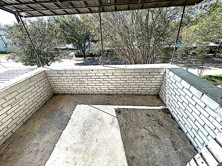 3827 Bowser Ave #L — Photo 8