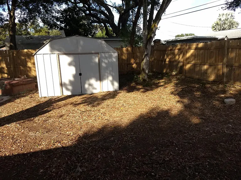 2048 Druid Rd E — Photo 13