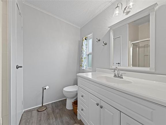 5th image of 26252 Squire Ln