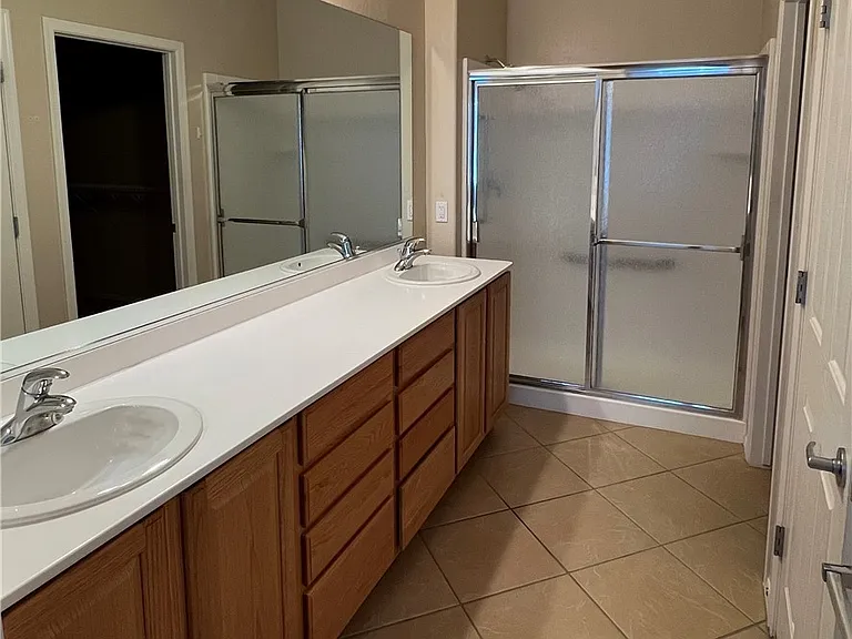 2381 Ecliptic St #0 — Photo 11