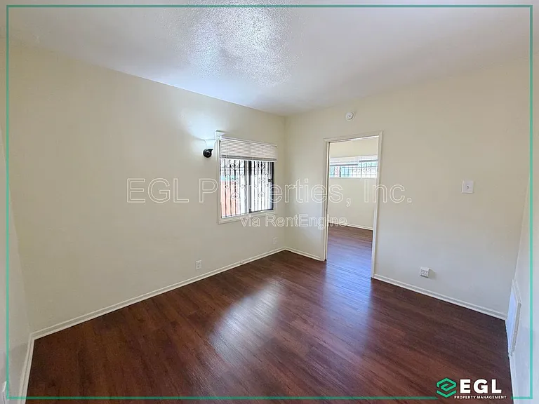 4861 W 23rd St — Photo 9
