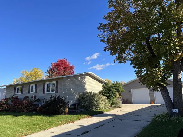 222 North Water Street, Columbus, WI 53925